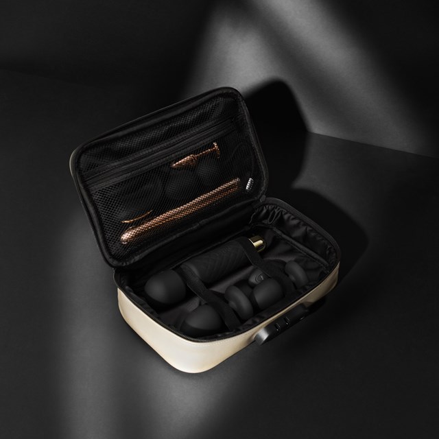 DISCREET BOX LUXURY GOLD