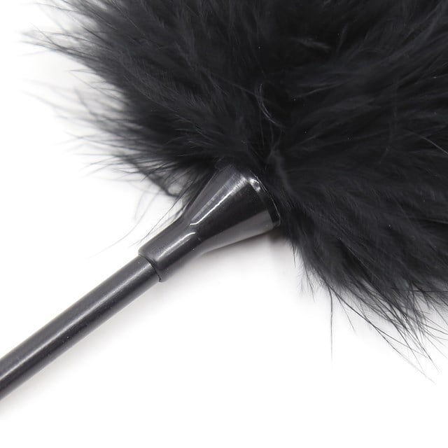 O Shape Fur Short Wand Tickler