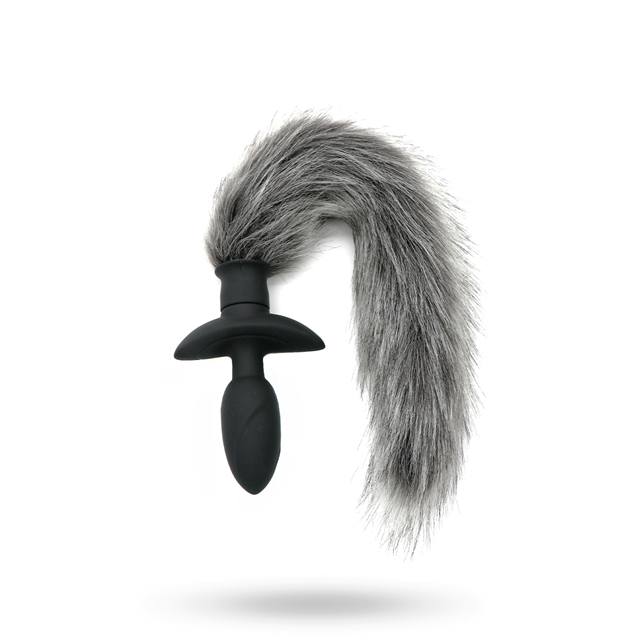 ROTATING PLUG WITH GREY FUR